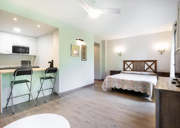 Vina Olivan Апартаменты Сарвисе